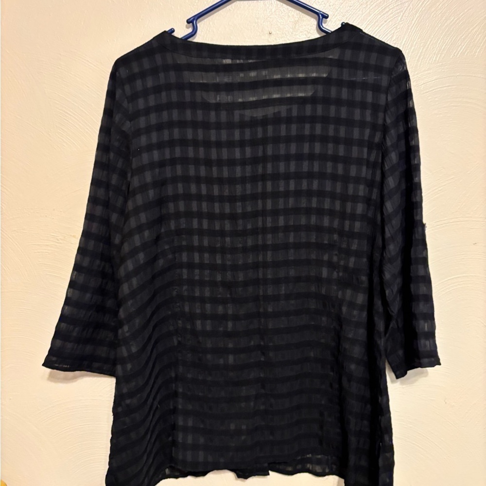 White Stag Black Boxy Buttoned Blouse - Picture 7 of 7